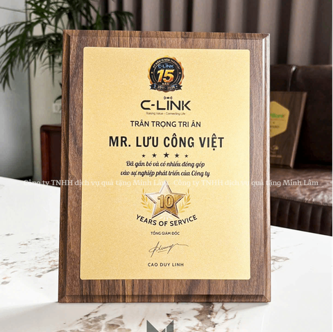 Bảng Vinh Danh Chất Liệu Gỗ, Hộp Đựng Màu Đỏ, Sang Trọng - Đẳng Cấp ML06