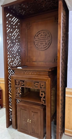 Gian thờ BT2573