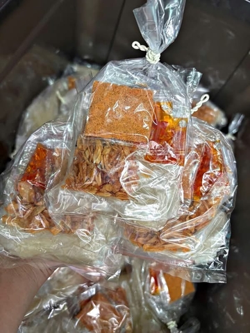 Xâu sa tế hành phi ( 10 bịch/ xâu ) ( tạm hết hàng )