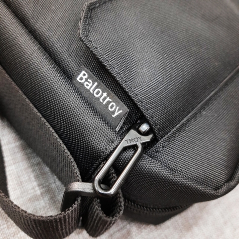 Túi đeo chéo nam TROY Ym001