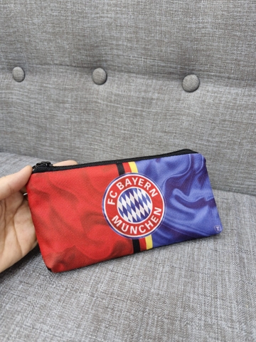 Bóp đựng bút viết dẹp TROY FB họa tiết câu lạc bộ bóng đá size 22 x 10cm, chất liệu vải bố