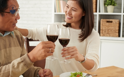 Tiểu đường có uống được rượu vang không? Lợi – hại và cách dùng an toàn