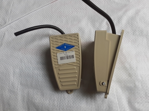 CÔNG TẮC BÀN ĐẠP CHÂN DX.R, . ..