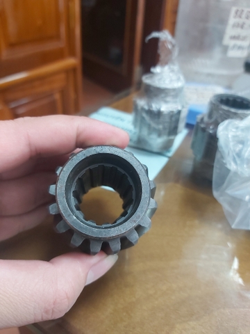 BR NỐI QT PC50 16R*13T 26*52*31 RĂNG CHÉO