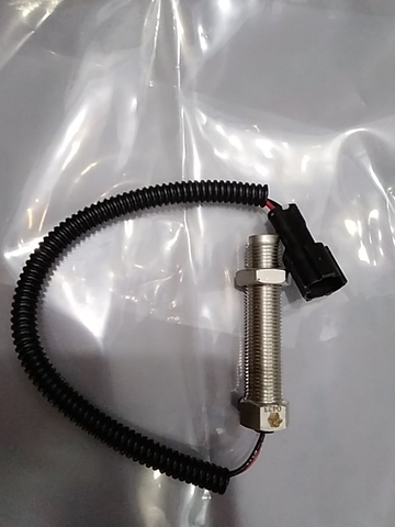 CẢM BIẾN VÒNG TUA S200-5 S220-5/7 PHI 16*80  BH -TN