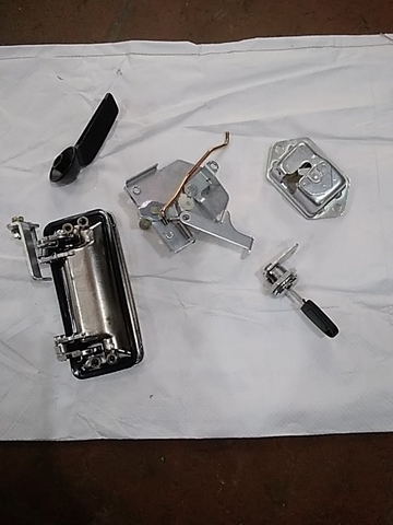 KHÓA TỔNG THÀNH DH55 CÓ CHÌA