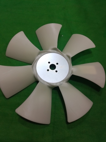 CÁNH QUẠT 4TNV94 - DX55 / R60-7 - 7C*d28* tâm 52*dài 440 (CÁNH HÚT VÀO )