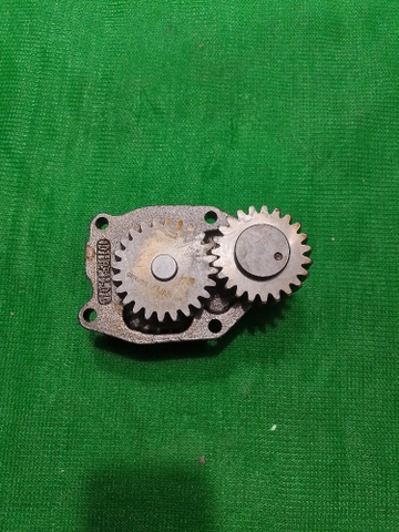 BƠM NHỚT 6D102 4D102 IZUMI TỐT