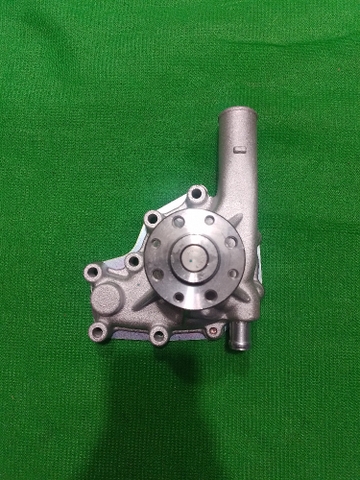 BƠM NƯỚC 4JG1 4JG2 BÍCH QUẠT 4BL TO 4  NHỎ  - JPC