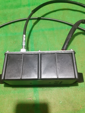 MÔ TƠ GA R VUÔNG 24V RẮC TRÒN 5 CHÂN KIM BH 5 THÁNG - TN