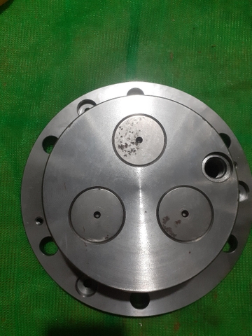 NỒI NGOÀI VOLVO55/MX55: CÓ BÁNH RĂNG - DB