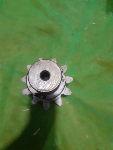 TRỤC 3 CÁ D50-15/16 11R *3 CÁ L235*HBR 90  (ít bán) QTN