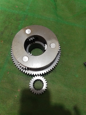 CỤM BRHS TẦNG LÙI D31  G24/16*B19*72T sọ* cổ 65 H65  3C QTN/HL