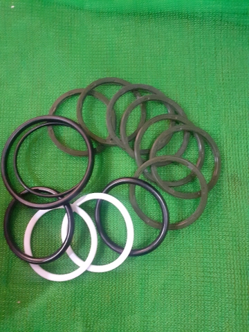 PHỚT TRUNG TÂM YAMA55/P7/ VIIO55 ROI 55*63*4.5 7S ( B6-5 THÊM 70*3.1 VÀ T3G50) /NT24