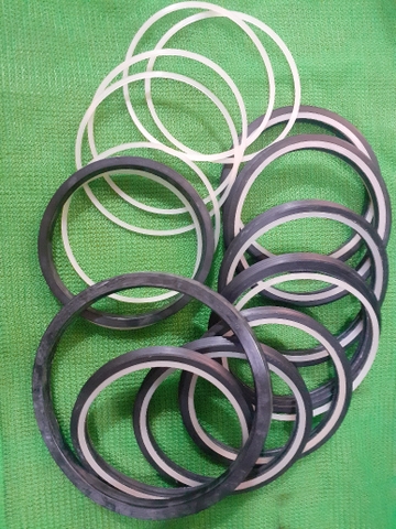 PHỚT TRUNG TÂM PW130-6: (Đ CƠ  4D95) CỔ TO MSJA 95*7S - YBS