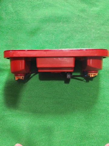 ĐÈN HẬU DX210/ R210-9