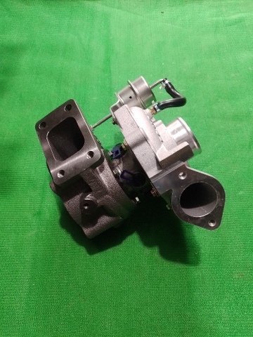 TUR BO SK200-8 JO5E CÓ ĐIỀU TỐC - SL/HWE .ĐẾ(44*85) CỔ HÚT(43*63) TÂM CỔ HÚT 72.CỔ GIÓ(53*62) ĐẾ CÓ 2 LỖ GẦN LÀ REN