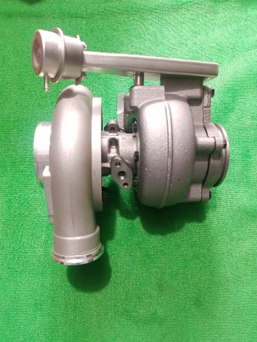 TUR BO PC300-6/7/8/ 350-8/6D114/HX40W SL CỔ LOE CHÂN TO ĐẾ(70*83) CỔ HÚT(54*74) CỔ GIÓ(95*102) ( ĐẦU VÒI LOE MỘT CHÚT)