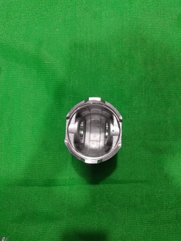 PISTON 4D94E XM DẦU 4.5 ĐỈNH TÉP CAO 104 - IZUMI ĐL