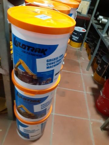 MỠ HÚT 15KG/180D  - CÓ ĐĨA / WILDTRAK VỎ THÙNG MÀU XANH
