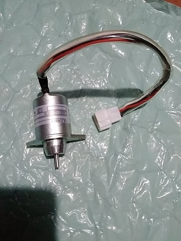 RƠ LE TẮT MÁY 1503 LỆCH 12V TN CHÂN BÉ ( BẢO HÀNH)