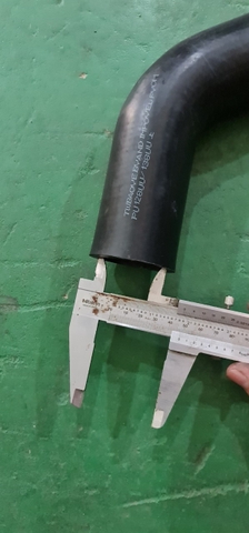 CÚT NƯỚC PC128 TRÊN