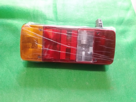 ĐÈN HẬU DH130-5/200-5 -  TRÁI