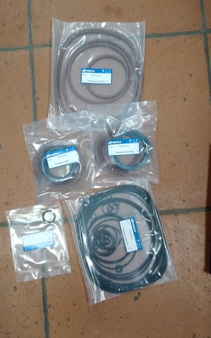 PHỚT SỐ DX140/DX210 ASAHI HỘP FKM XỊN - BH3T