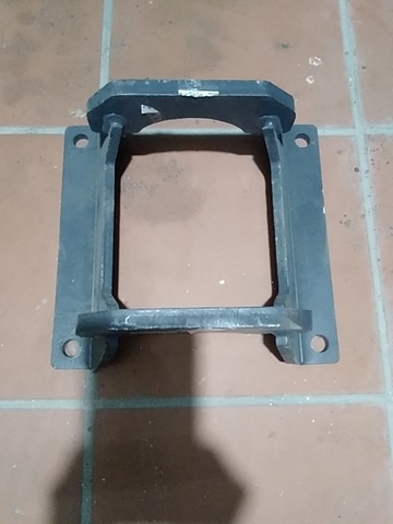 CHẶN XÍCH PC200 (TÂM 310*340) - M20*55 BLS