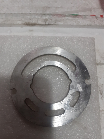 Mặt trà phải bơm chính A10V28 PHẢI R  Hiệu Handok