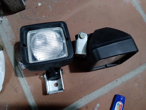 ĐÈN CẦN R55