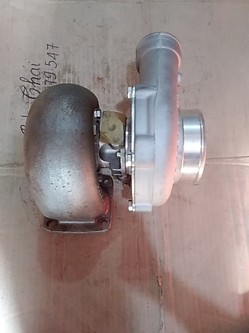 TUR BO PC300-5/6 6D108 CỔ HÚT 100 ĐẾ 70*83 CỔ XẢ ĐÚT SPS 6222-82-8210