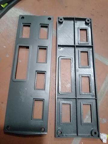 ỐP  VUÔNG TRÊN DH200-5 TQ