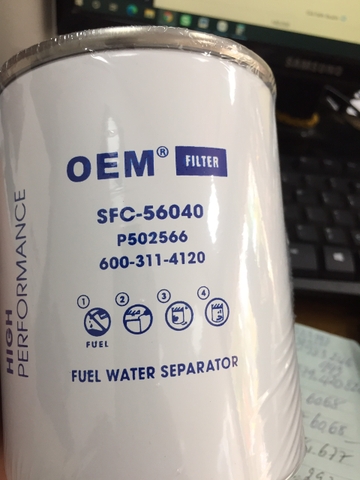 LỌC SFC56040 ST20337 P502566 PC60/70-8 PC120-8 OEM ko đít nhựa