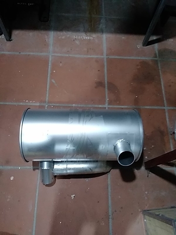 BẦU GIẢM THANH R1400 PHI 290 DÀI 590.ĐẦU VÀO HƠI CHẾCH.ĐẦU RA CÓ CÚT