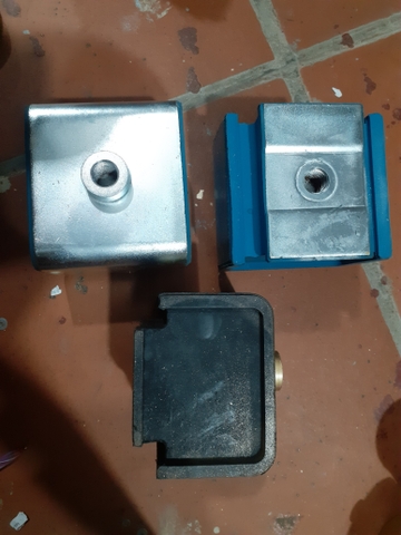 CAO SU CHÂN MÁY SAU S200-3 1146 d14*CAO87*NGANG100*DÀI110