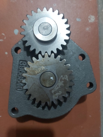 BƠM NHỚT 6D114/6CT8.3 KIM ĐIỆN (TO) -KPA
