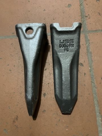 RĂNG ĐÁ DH290 DH300 D300RM-FG THÉP DẬP 7.7kg DÀI 300 - USS/JPS