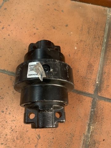 GA LÊ TỲ MITSUBISHI MS55/ E55 50*150 M12*50 GỜ GIỮA - C.H