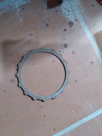 LÁ SẮT XÚC LẬT 16 VẤU 128*147*1- TQ