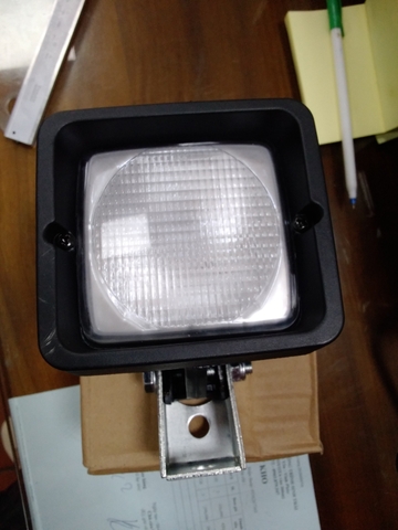 ĐÈN CẦN VOLVO55/MX55W 12V KG DÂY