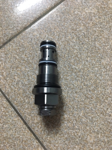 Van xả tải PC200-6 dài 77,zen24,giác 24 BH 3 T -TN