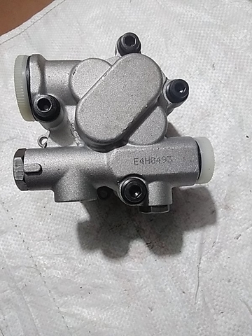 BƠM KHIỂN K3V63 4BL*13T*2 Đường dầu*Cổ 80 - OEM