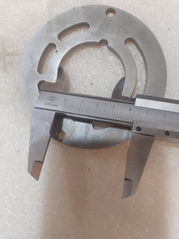 MẶT TRÀ A10V43 = A10V40 PHẢI  d45 ( 2 LỖ TO) - TM