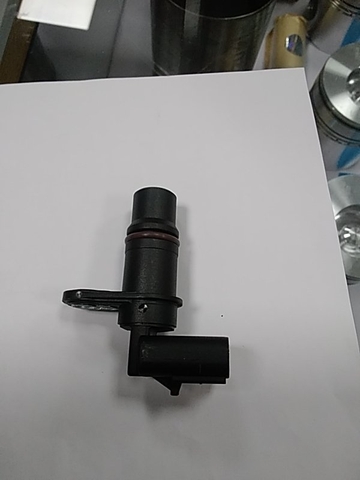 CẢM BIẾN TRỤC CƠ PC200-8 ( TAI THẲNG) ( GẦN GIỐNG CB TRỤC CAM - TAI LỆCH) - TN