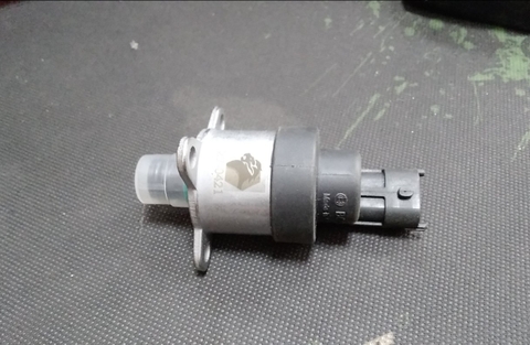 VAN ĐIỆN BƠM CAO ÁP SCV PC200-8 / 240-8/R1400-9/ 3 TAI-2 RẮC CẮM RẸT - TN - BH04T