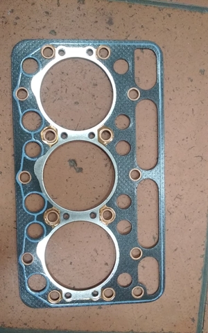 ZOĂNG MẶT MÁY 3D82 BÌA KOBUTA LỖ VUÔNG KY/ERON