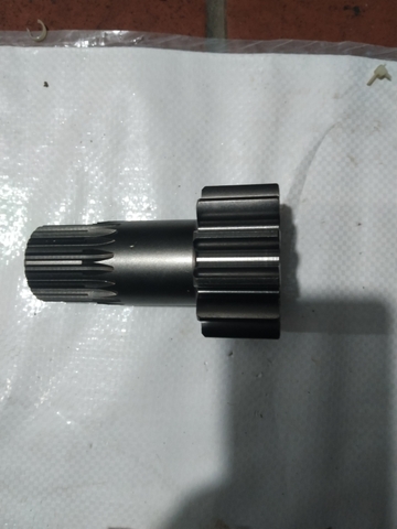 TRỤC LÁP D/C DH220-5 GM35VL 12R*21T*L106 OEM