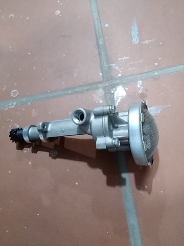 BƠM NHỚT 4BD1 4BG1 CÓ CỐC LƯỚI