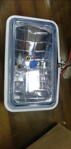 ĐÈN PHA TRƯỚC SOLA - 24V